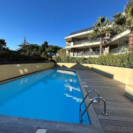 L'appart Ideal Famille, Terrasse, Piscine, Apartment *