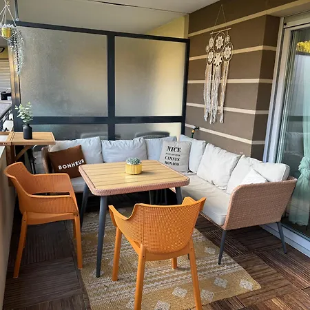 L'appart Ideal Famille, Terrasse, Piscine, * Villeneuve-Loubet